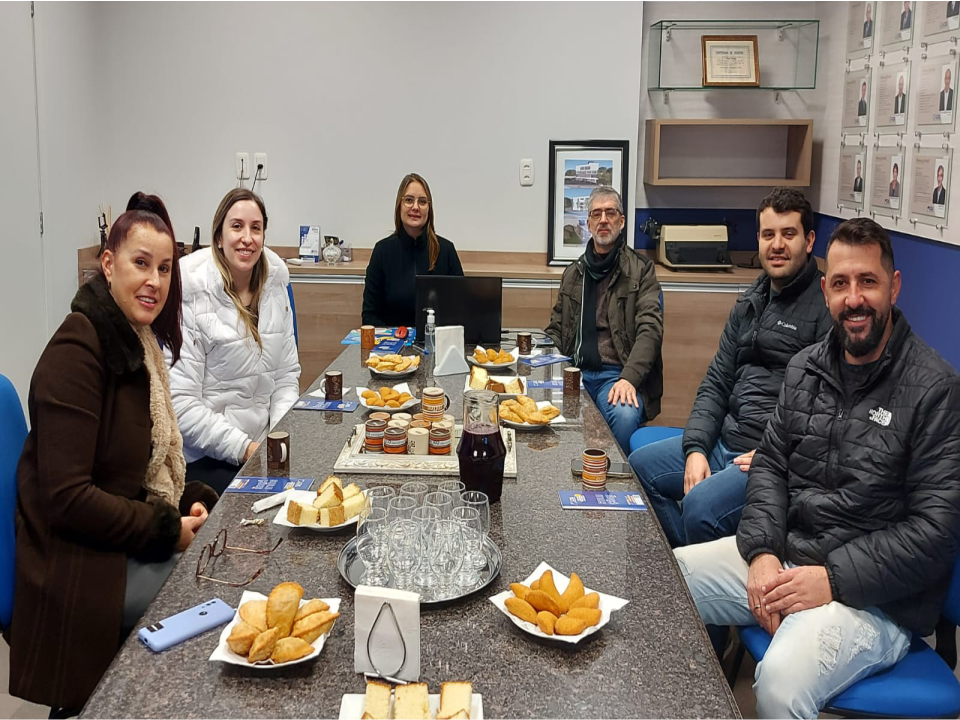 9º Café com Associados