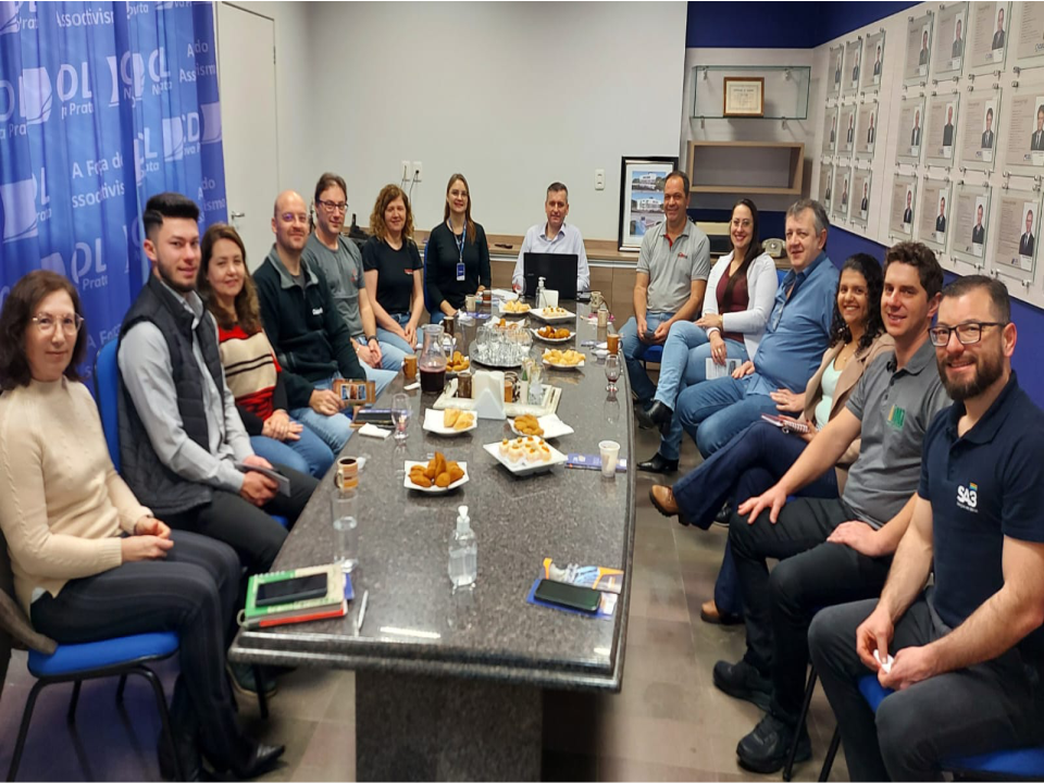 10º Café com Associados